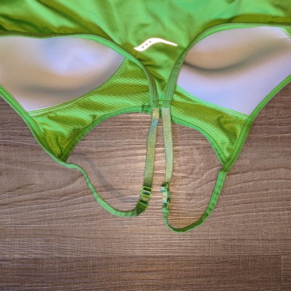 Saucony Workout Tank Top Halter - Picture 6 of 7